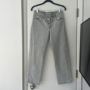 Levi’s Wedgie Straight Jean